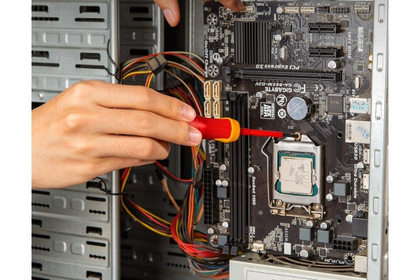 Диэлектрическая крестовая отвертка DELI dl513060 PH0x60, сертификат vde до 1000 В, магнитный наконечник, сталь cr-v, рукоять pp+tpr 110590