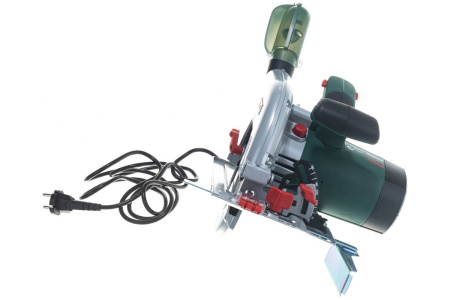 Циркулярная пила INGCO CS18518