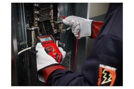 Цифровой мультиметр Milwaukee 2216-40 4933427309