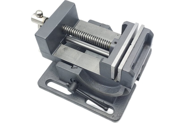 Станочные тиски TORNERI для сверлильных станков глобусные L губок 100 мм, серия QKD100 045787