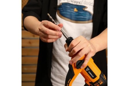 Аккумуляторный перфоратор DEKO DKCH20, 20В, 1x2Ач 063-4411