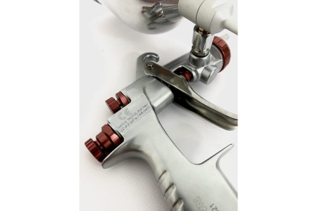 Пневматический краскопульт CROWN CT38103-1.8