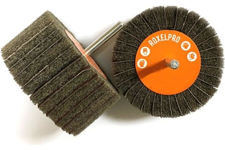 Щетка лепестковая комбинированная ROXTOP на шпинделе (40х20х6 мм; Р180+Fine) RoxelPro 135429 Щетка лепестковая комбинированная ROXTOP на шпинделе (40х20х6 мм; Р180+Fine) RoxelPro 135429