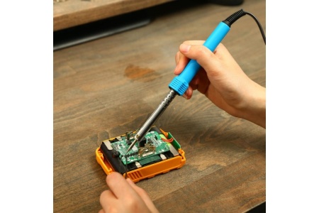 Паяльник DEKO с пластиковой ручкой SI15, 40 Вт/220 В 065-0405