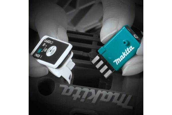 Дисковая пила Makita CXT HS301DZ