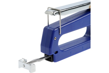 Степлер ТУНДРА мебельный пластиковый корпус, тип скоб 53, 4 - 8 мм 1550259