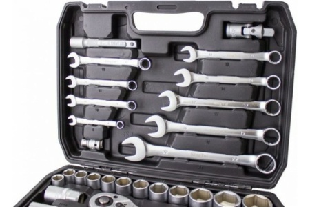 Набор инструментов KingTul 82пр.1/2 ,1/4 /6гр./4-32мм/ KT-82