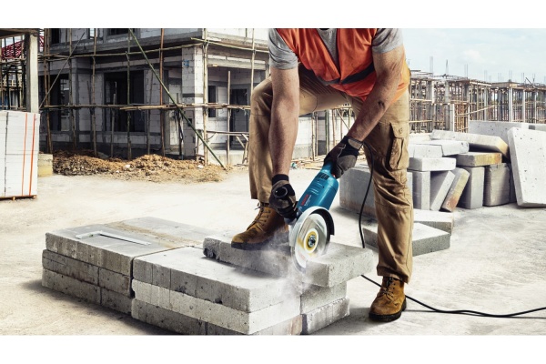 Сетевая углошлифовальная машина BOSCH GWS 2200-230 RSP 06018C1320 Сетевая углошлифовальная машина BOSCH GWS 2200-230 RSP 06018C1320