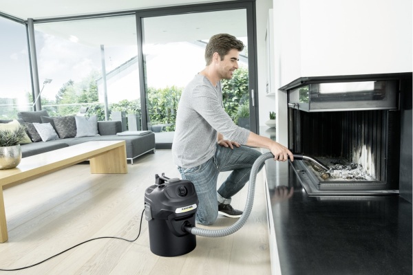 Пылесос для сбора золы и сухого мусора Karcher AD 2 Limited Edition EU-II 1.629-713.0