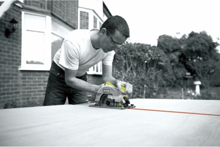 Дисковая пила Kolner KCS 185/1500