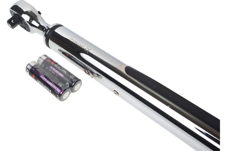 Ключ динамометрический 3/8" с цифровой индикацией, усилие затяжки 7-135Nm JTC 1463 Ключ динамометрический 3/8" с цифровой индикацией, усилие затяжки 7-135Nm JTC 1463