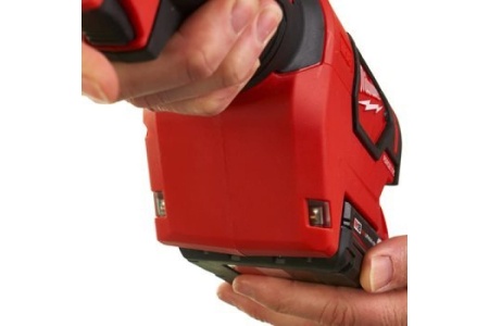 Аккумуляторный гидравлический инструмент для резки кабеля Li-Ion2Ач Milwaukee M18 HCC-201C CU/AL-SET FUEL 4933451199