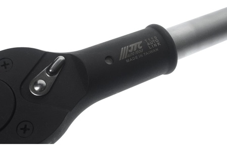 Трещотка JTC 1" 24-зубцовая, с металлической рукояткой, длина 660 мм JTC-7110 Трещотка JTC 1" 24-зубцовая, с металлической рукояткой, длина 660 мм JTC-7110