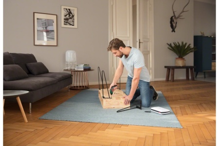 Аккумуляторная отвертка Bosch IXO V Bit Set 0.603.9A8.00S