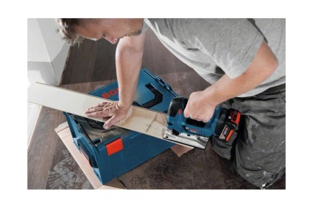 Аккумуляторный лобзик Bosch GST 18 V-LI 0.601.58J.300