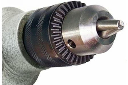 Электрическая дрель DWT SBM-1050 T 5.1.68