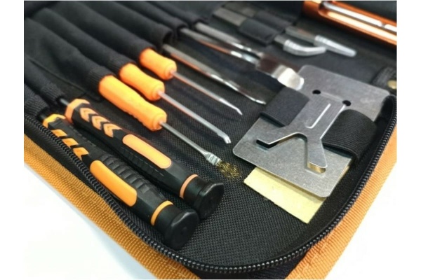 Электрический паяльник Forsage с набором инструментов и аксессуаров 17предметов F-8272-17