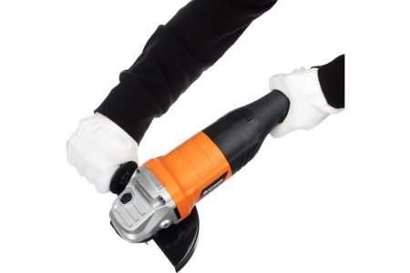 Угловая шлифовальная машина ЕРМАК УШМ-150/1200 646-187