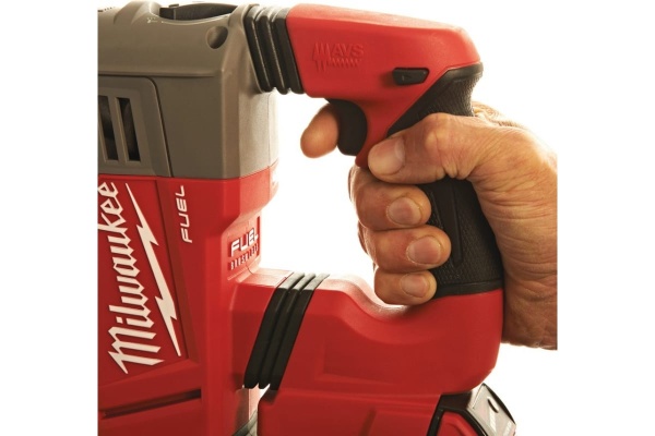 Аккумуляторный перфоратор Milwaukee M18 CHPX-502C FUEL 4933448175