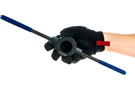 Плашкодержатель, высота - 18 мм, общая длина - 455 мм ЗУБР "ПРОФЕССИОНАЛ" 28150-45