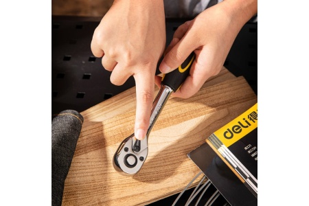 Ключ-трещотка DELI DL2421 3/8 98325