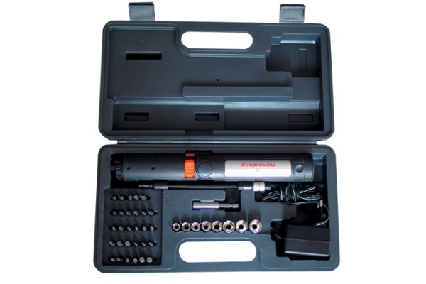 Аккумуляторная отвертка Энергомаш ОА-35480Г