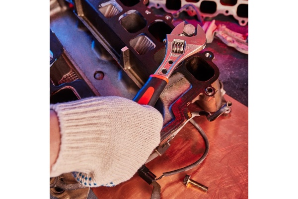 Разводной ключ REXANT 200 мм 12-4673