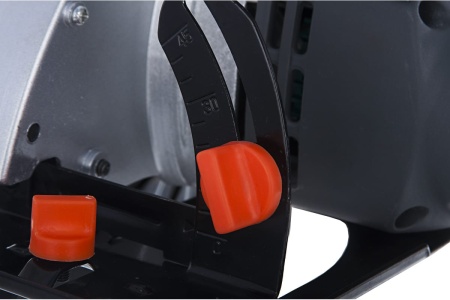 Дисковая пила Black+DECKER KS 1600 LK