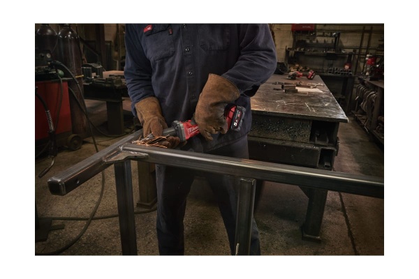 Аккумуляторная прямошлифмашина Milwaukee M18 FDG-502X FUEL 4933459107 Аккумуляторная прямошлифмашина Milwaukee M18 FDG-502X FUEL 4933459107