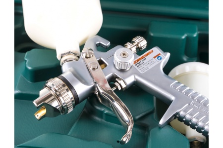 Набор краскопульт JA-6111 и аксессуары к нему Jonnesway JA-6111K