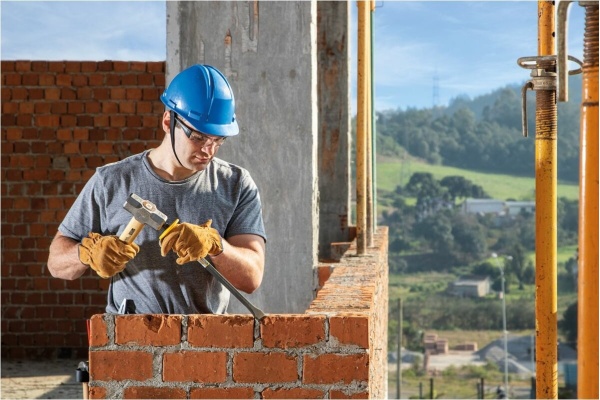 Зубило по камню TRAMONTINA 42700/912 250 мм, с рукояткой Б0054543