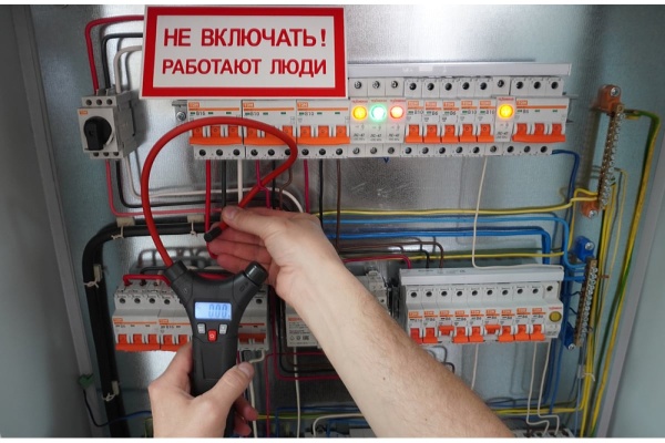Электроизмерительные клещи СЕМ DT-320 гибкая токовая петля 482537