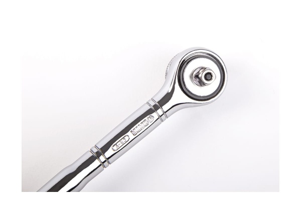 Быстросъемный вороток (трещотка) на 1/4 DR SATA 11901