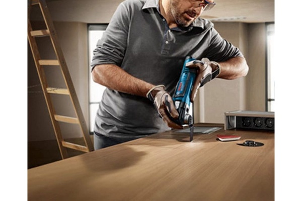 Резак реноватор Bosch GOP 300 SCE 0.601.230.500