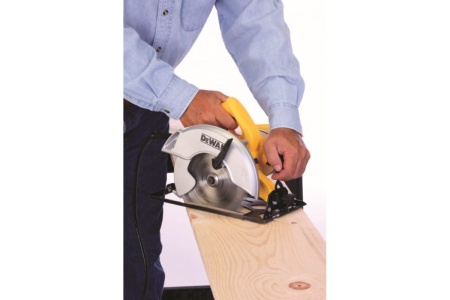 Дисковая пила Skil 5165AA