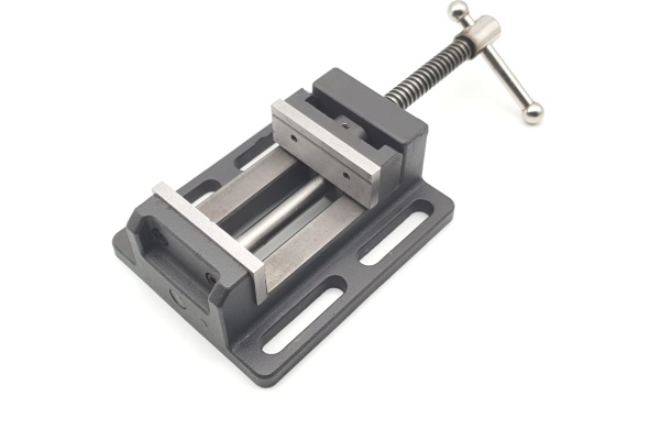 Станочные сверлильные тиски ТЕХНОРЕАЛ Q19D100, 100 мм МА320300504