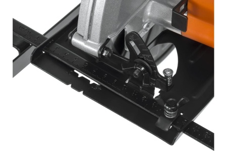 Дисковая (циркулярная) пила DEKO DKCS1800 Laser 1800Вт, 190мм диск, лазерный указатель 063-4192