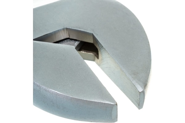 Разводной ключ BIST Adjustable Wrench 600 мм BWD233-16 Разводной ключ BIST Adjustable Wrench 600 мм BWD233-16