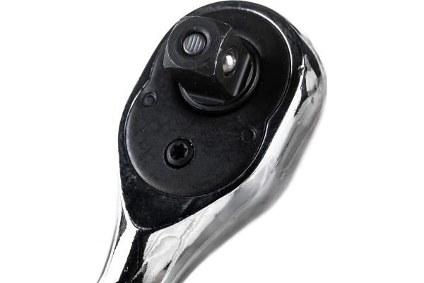 Ключ-трещотка с быстрым сбросом РемоКолор 72 зуб, 3/8 , 43-4-022 Ключ-трещотка с быстрым сбросом РемоКолор 72 зуб, 3/8 , 43-4-022