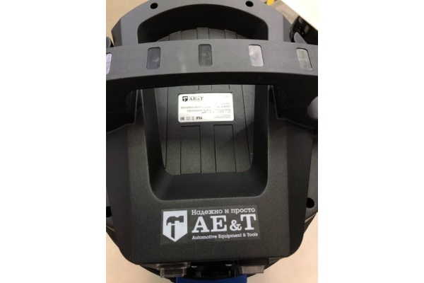 Профессиональный пылесос AE&T 60л, 2000Вт TC1923A-602000