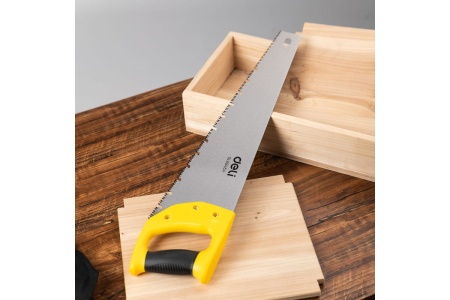 Ножовка (пила) по дереву DELI DL6845A 450 мм (7-8 зубьев на дюйм, 3D заточка, противоскользящая прорезиненная рукоятка) 98397