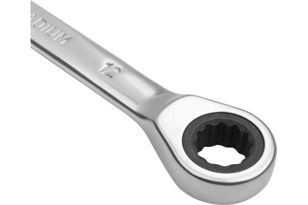 Комбинированный ключ с трещоткой 12мм AV Steel  AV-315012