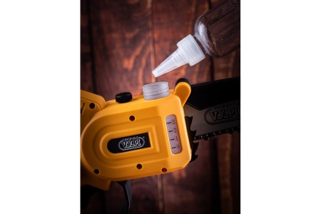 Беспроводная аккумуляторная цепная пила Volpi originale predator функция подачи масла на цепь PVS5100