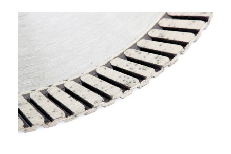 Диск алмазный отрезной турбо (125х22.2 мм) GROSS 730297 Диск алмазный отрезной турбо (125х22.2 мм) GROSS 730297