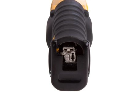 Сабельная пила DEWALT DCS380M2