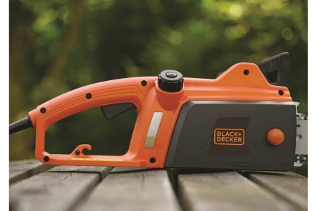 Электрическая цепная пила Black+Decker CS1835