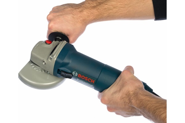 Угловая шлифмашина Bosch GWS 1400 0.601.824.8R0