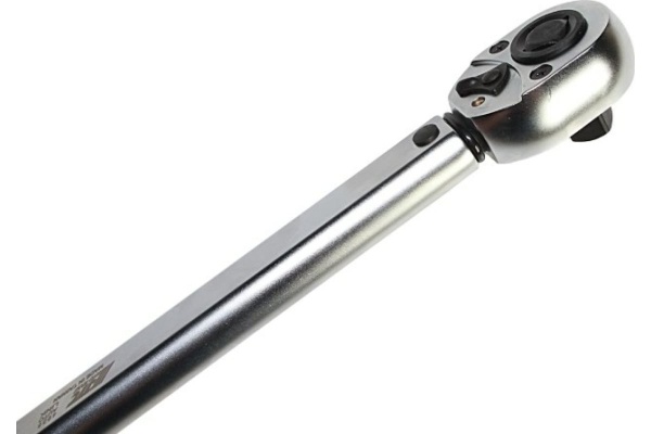 Динамометрический ключ 3/4 дюйма (100-550Нм, 970мм) JTC-4938 Динамометрический ключ 3/4 дюйма (100-550Нм, 970мм) JTC-4938