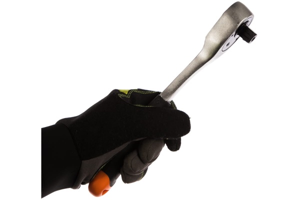 Трещотка с квадратом 1/2 72 зубца. L=250mm, 5град АвтоDело 39742 11861