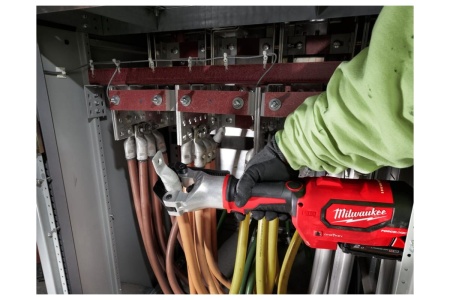 Аккумуляторный гидравлический обжимный инструмент Milwaukee M18 HDCT-202C Li-Ion2ач 4933471950